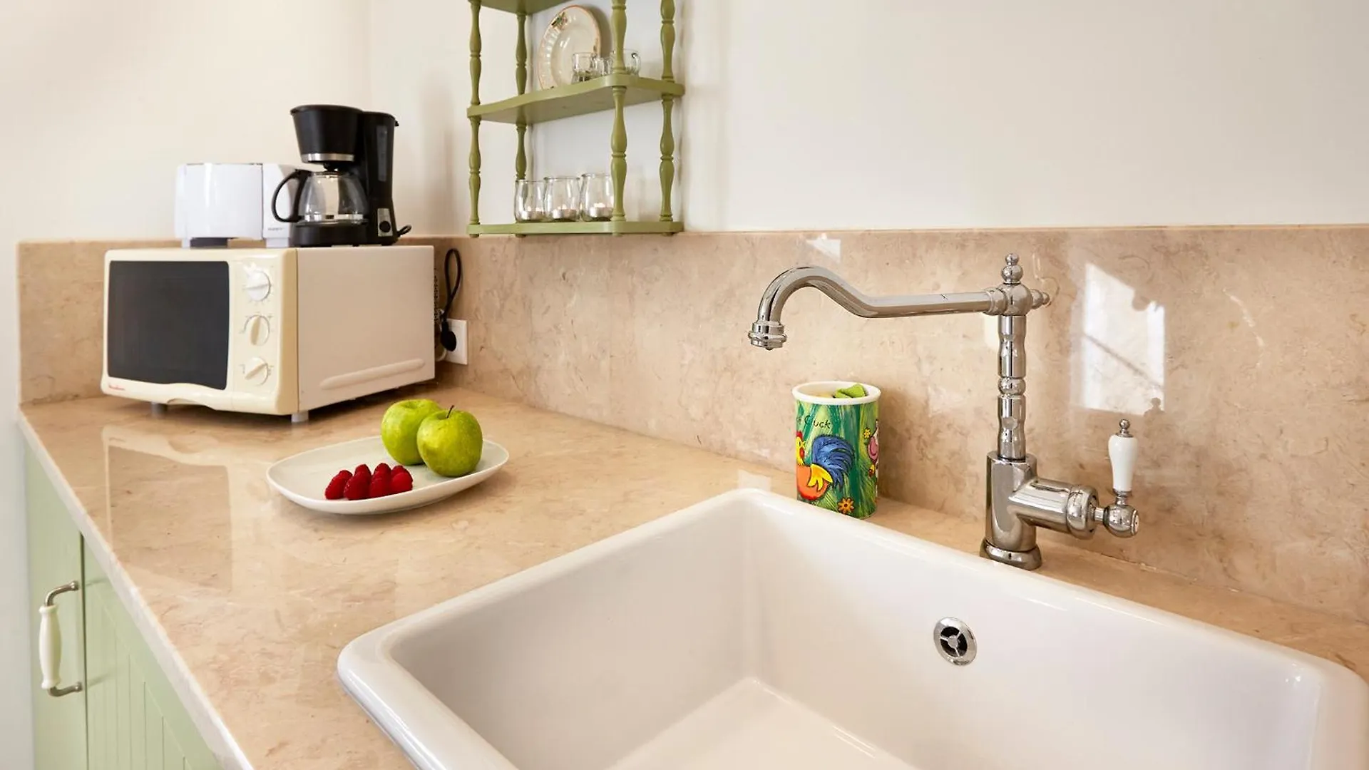 Alfama Cozy Studios By Get Your Stay Lisbon