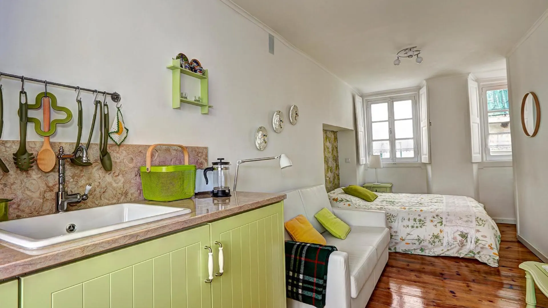 Alfama Cozy Studios By Get Your Stay Lisbon 0*,